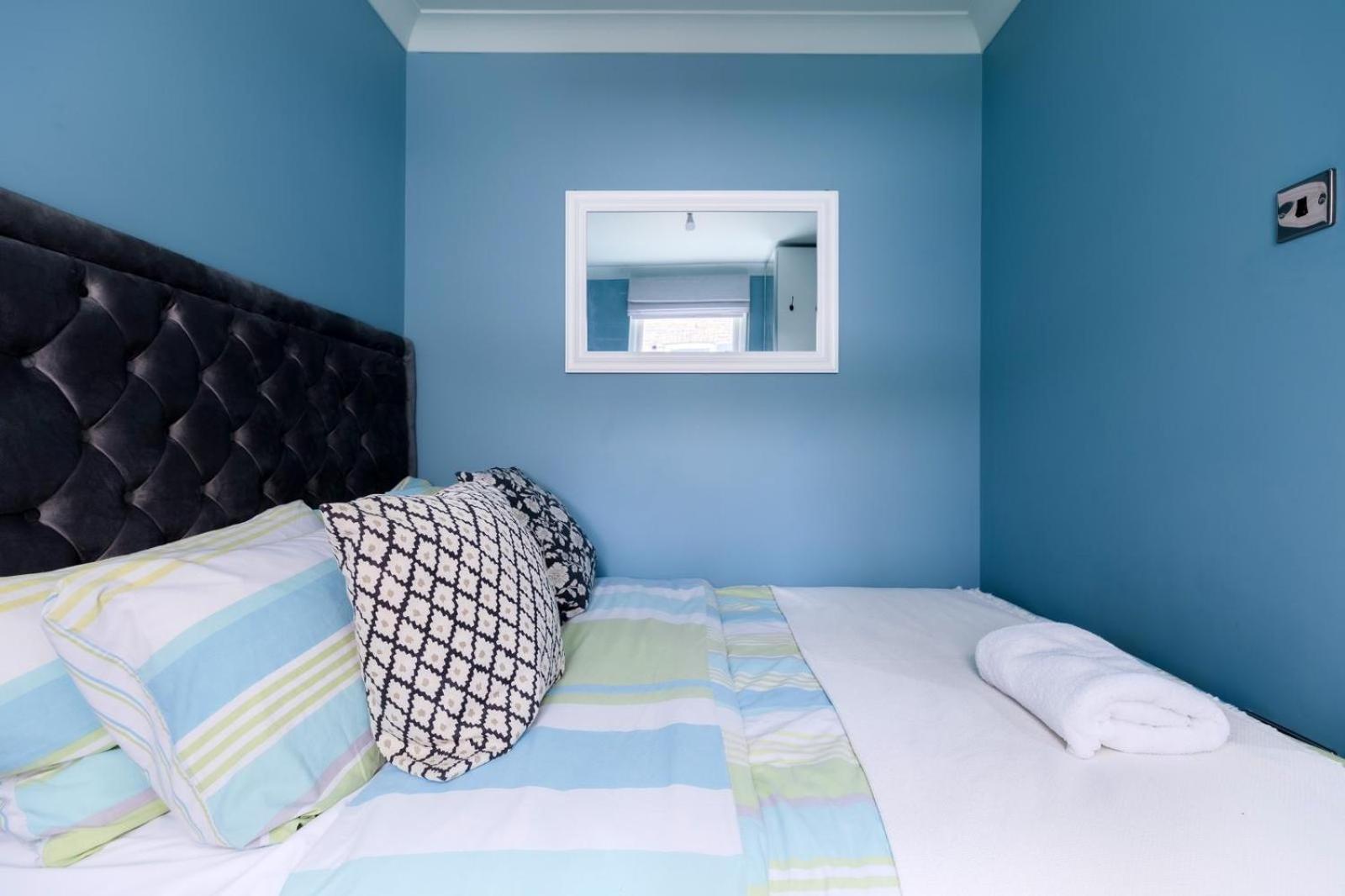 Stylish 2 Bedrooms Flat Sleeps 6 & Garden London Zone 2 Cls Central エクステリア 写真