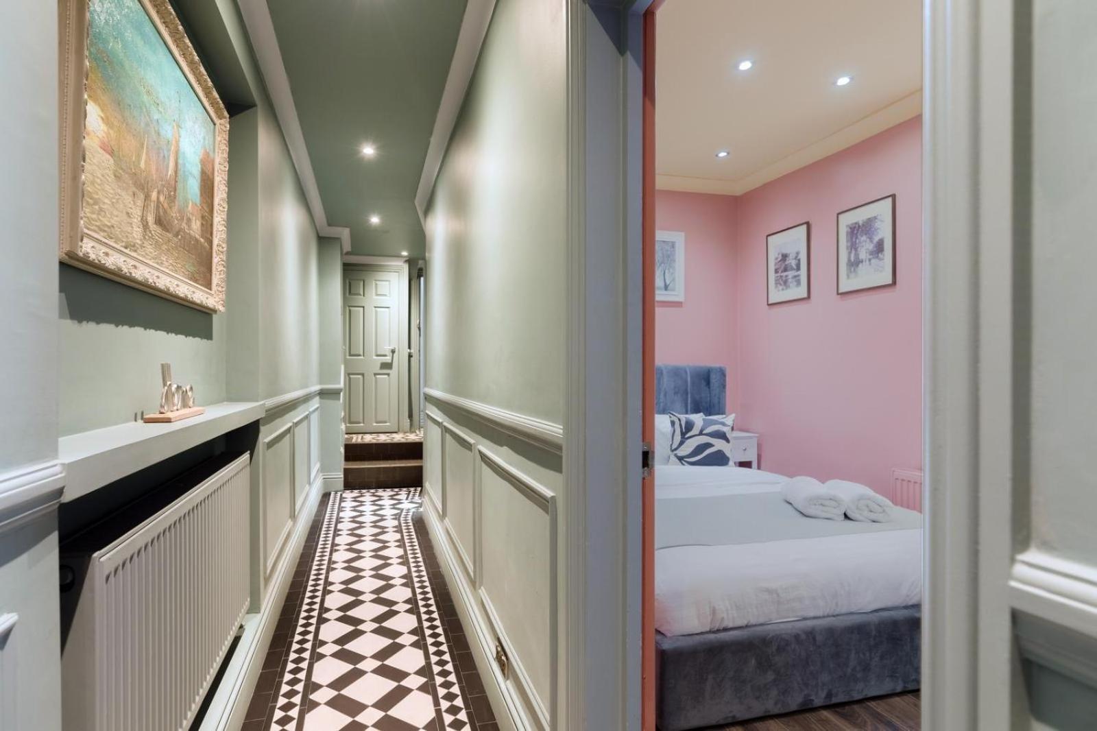 Stylish 2 Bedrooms Flat Sleeps 6 & Garden London Zone 2 Cls Central エクステリア 写真
