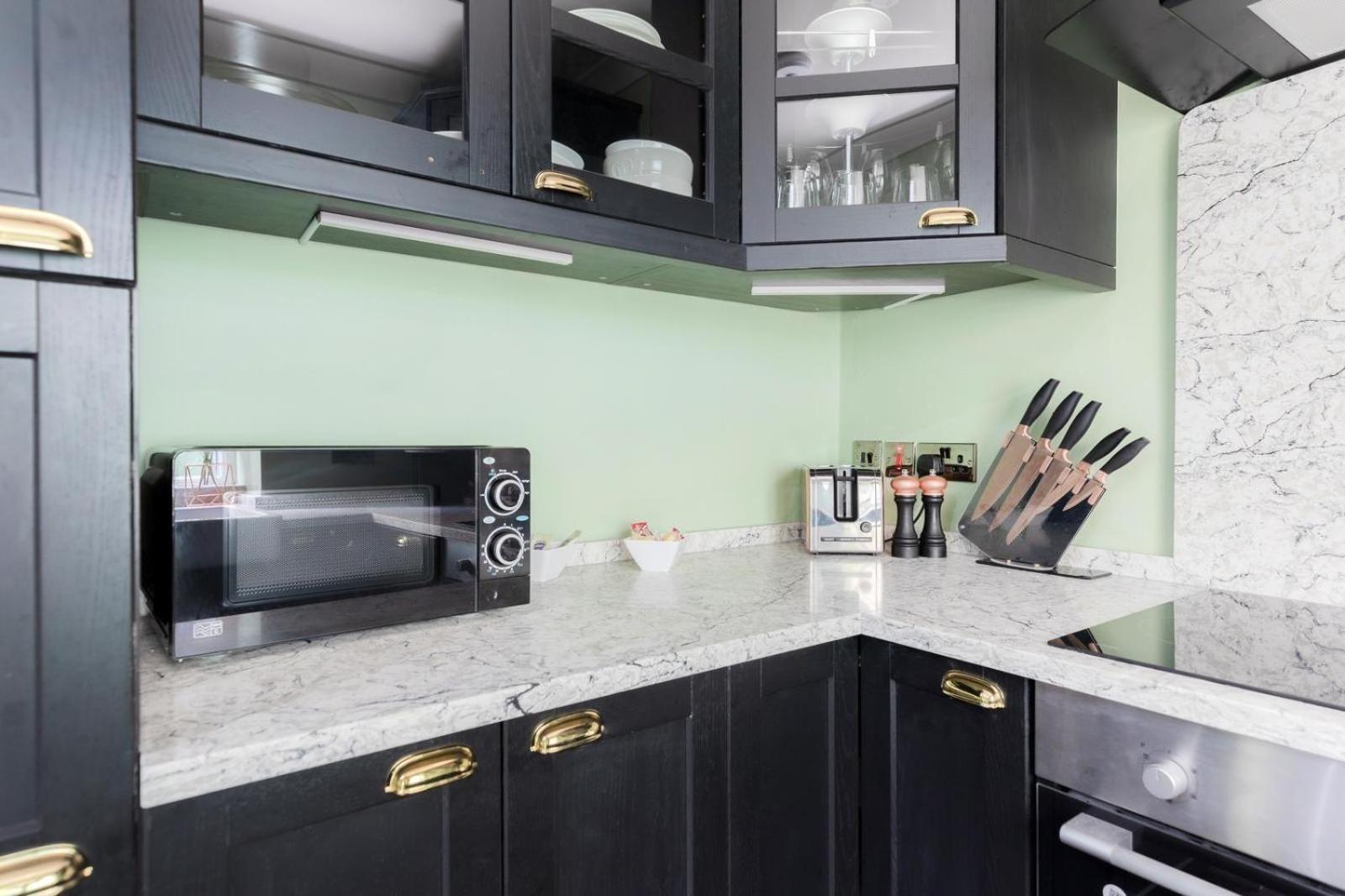 Stylish 2 Bedrooms Flat Sleeps 6 & Garden London Zone 2 Cls Central エクステリア 写真